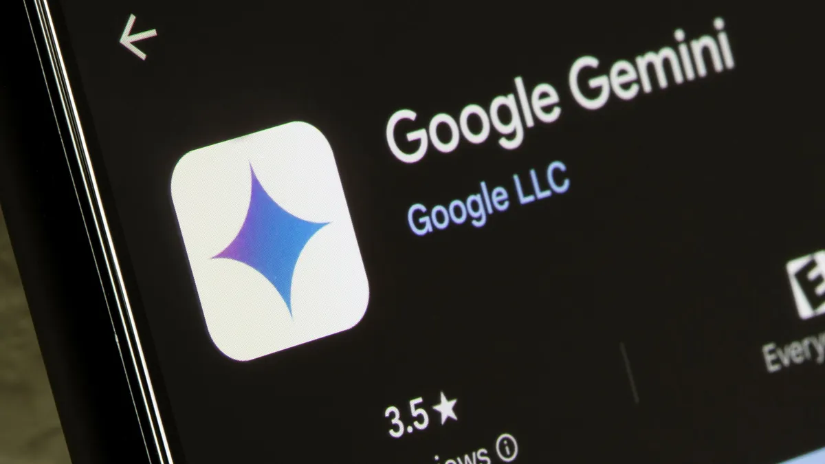 Gemini Reliability Crisis: Nonsense Loops, Unauthorized Texts, and Lost Chat Histories