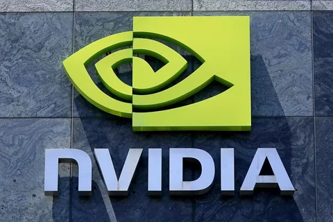 Cracks in NVIDIA's AI Chip Monopoly? Big Tech's De-NVIDIA Rush
