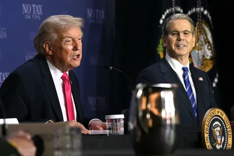 Trump Postpones AI Pre-Release Review Executive Order After Last-Minute Tech Lobbying